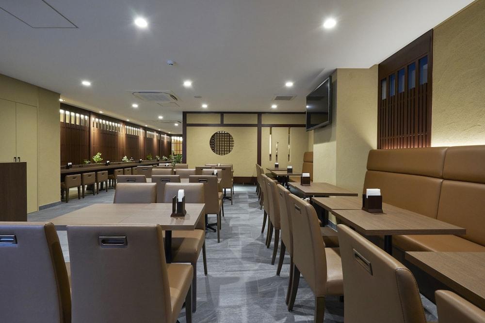 Отель Urbain Kyoto Shijo Omiya Экстерьер фото